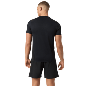 Achterzijde van het zwarte Bjorn Borg Ace Mesh Panel T-shirt, gedragen