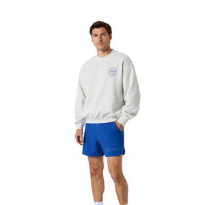 Volledig vooraanzicht van het lichtgrijze Bjorn Borg Ace sweatshirt met blauwe short