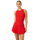 Model draagt de Bjorn Borg Ace tanktop met zak in rood en bijpassende rok