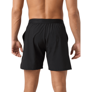 Achteraanzicht van de zwarte Bjorn Borg Ace Pro short met elastische tailleband