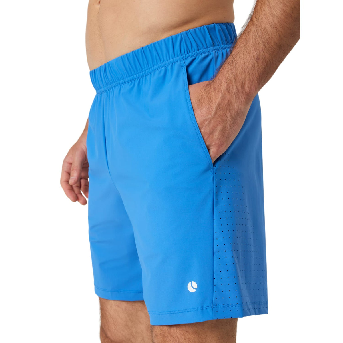 Zijaanzicht van de blauwe Bjorn Borg Ace Sports short met hand in de zak