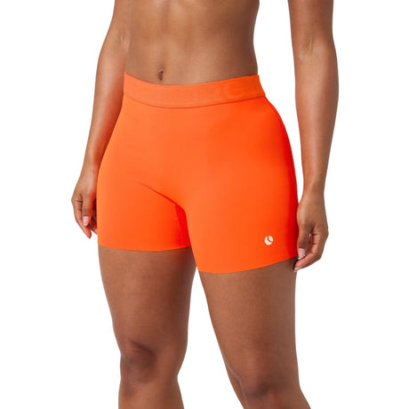 Vooraanzicht van de oranje Bjorn Borg Ace stretchshort met strakke naadloze pasvorm