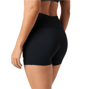 Achterzijde van de zwarte Bjorn Borg Ace strakke short met hoge tailleband