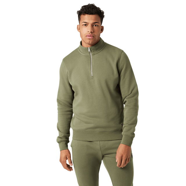 Vooraanzicht van de olijfgroene Bjorn Borg Centre Half Zip met korte rits en staande kraag