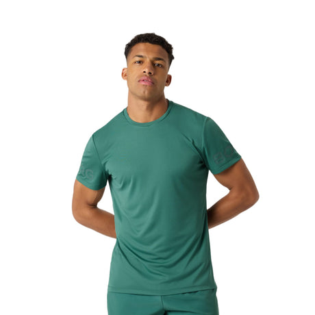 Model draagt het Bjorn Borg Light T-shirt voor heren in groen