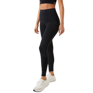 Zijaanzicht van de zwarte Bjorn Borg Logo Tights met logo langs de broekspijp