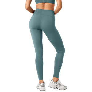 Achterzijde van de zeegroene Bjorn Borg Sleek legging, gedragen