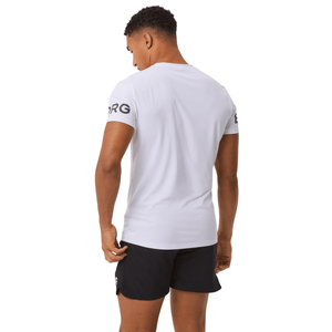 Achterzijde van het witte Bjorn Borg T-shirt, gedragen door een model