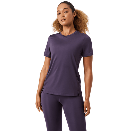 Bjorn Borg T-shirt voor dames in aubergine, gedragen vooraanzicht