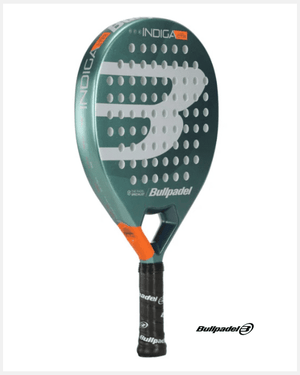 Bullpadel Indiga Control 25 schuin vooraanzicht, rondvorm in groen met oranje accent