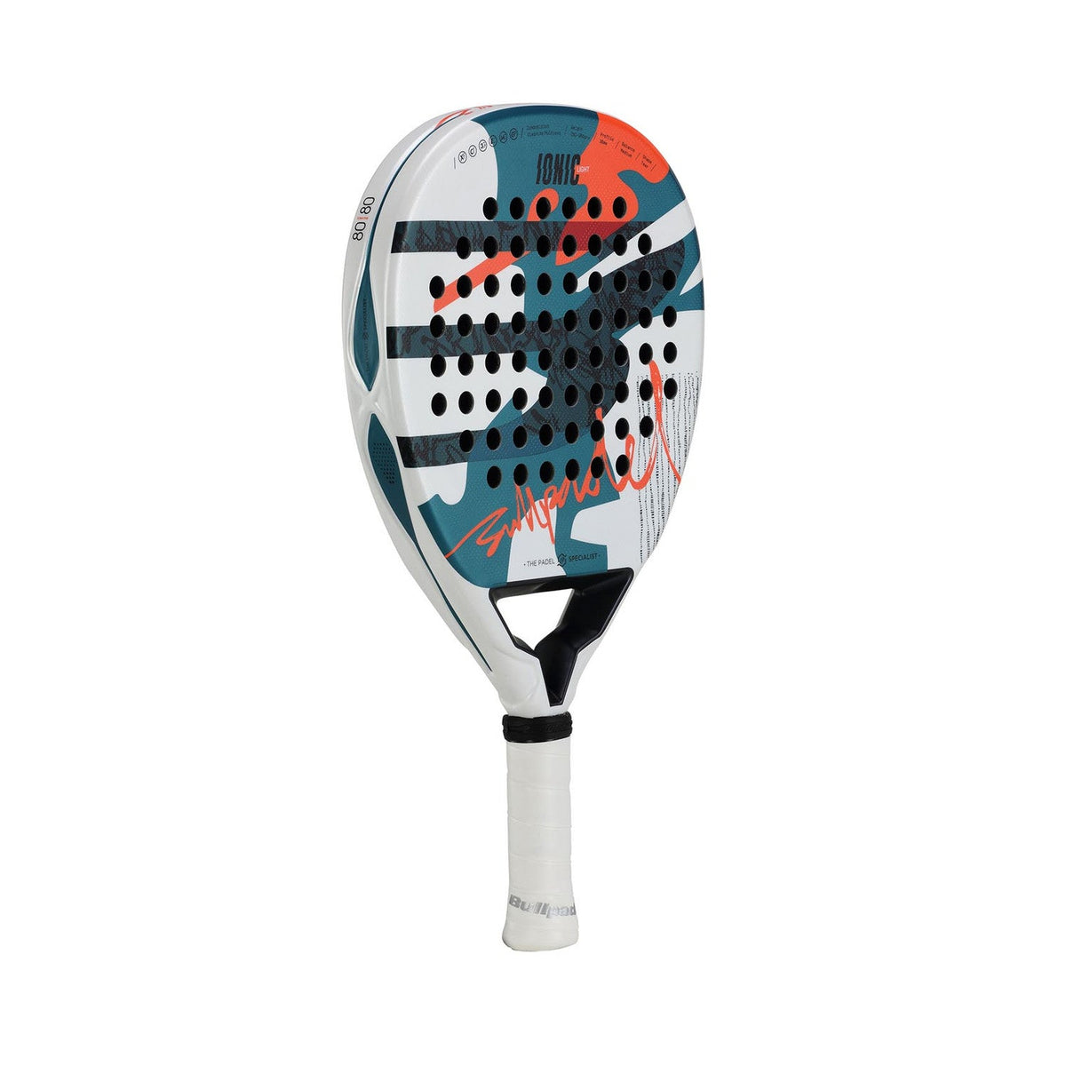 Bullpadel Ionic Light 25 schuin vooraanzicht, rondvorm in wit met blauw en oranje