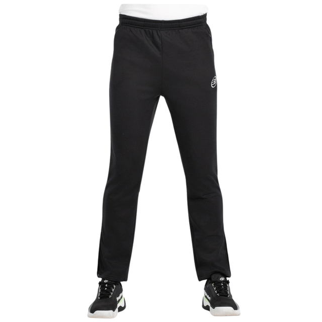 Vooraanzicht van de zwarte Bullpadel Pants Brome met wit logo op de pijp
