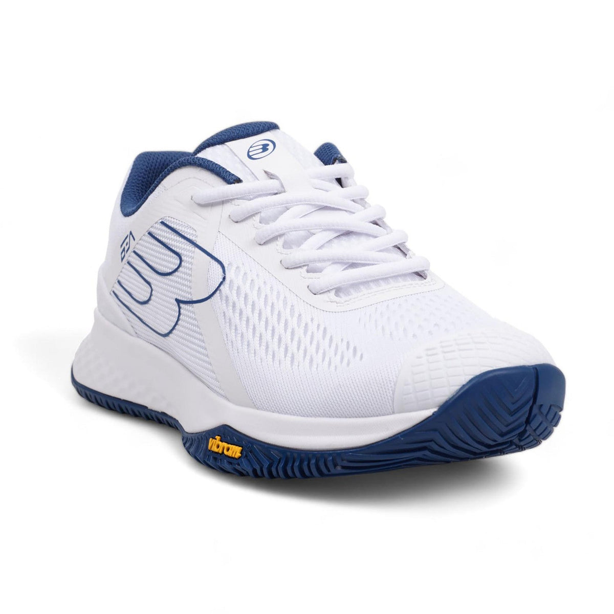 Bullpadel Pearl Vibram 25V White - driekwart vooraanzicht