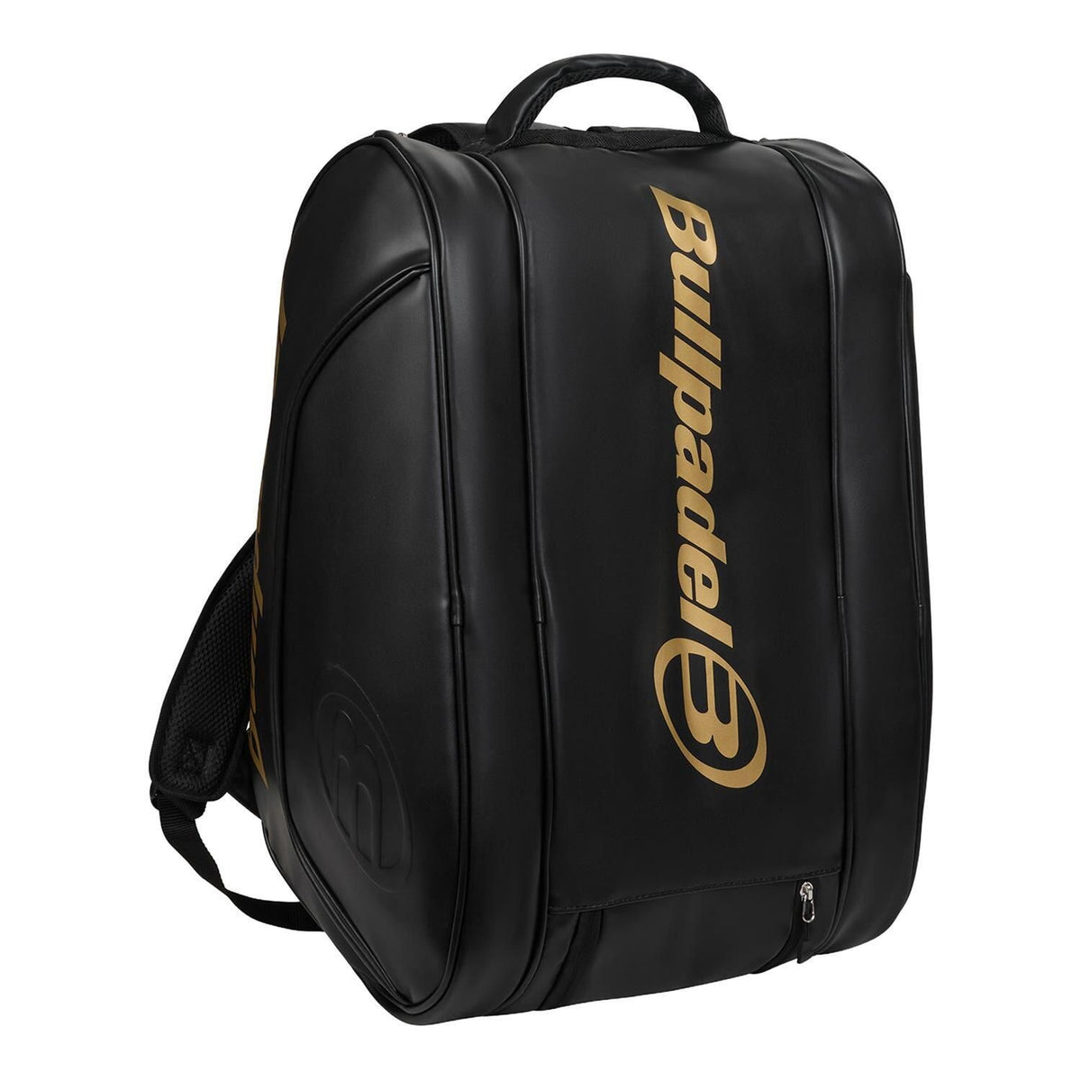 Rechtopstaande zwarte Bullpadel Flow 2026 racketbag met gouden letters en rits.