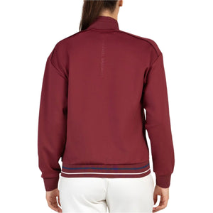 Bagsiden af den bordeauxrøde Bullpadel Alsa-sweater med stribet kant