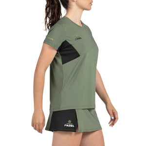 Kakigroen Bullpadel Pampan T-shirt schuin met zwarte driehoek op de schouder