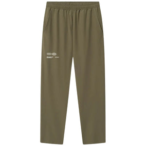 Cuera Active trackpants in olijfgroen, vooraanzicht plat gelegd met logoprint