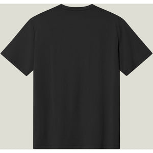 Achterzijde van het zwarte Cuera WPC lightweight T-shirt, effen en zonder print