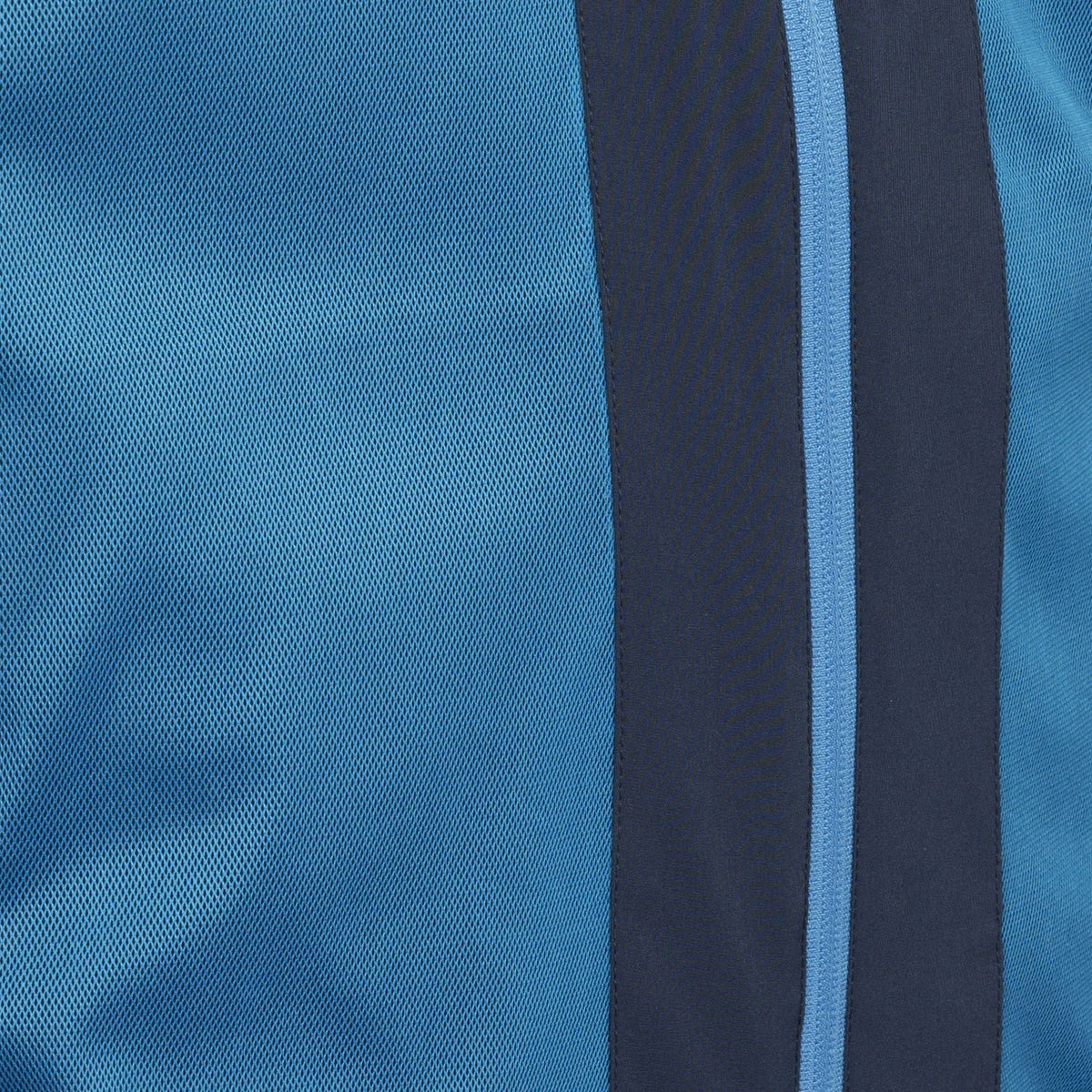 Close-up van het blauwe stofpaneel met donkerblauwe strepen van het Carbon Pro Light jack