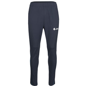 Vooraanzicht van de grijze JDH Carbon Pro broek met wit logo op de rechterdij