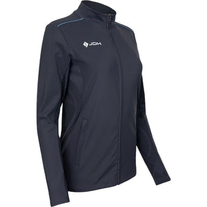 Schuin vooraanzicht van het grijze Carbon Pro damesjack met wit logo en rits