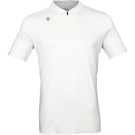 Vooraanzicht van de witte JDH Performance Polo met korte ritskraag en klein logo op de borst