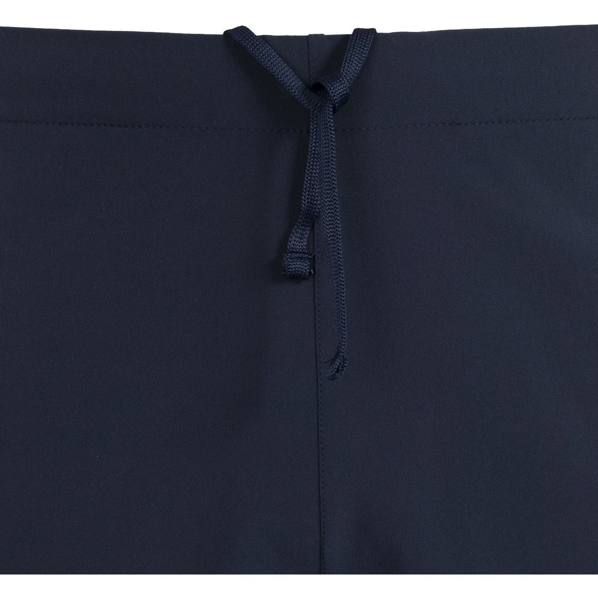 Detail van het trekkoord in de tailleband van de donkerblauwe JDH Performance Short