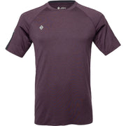 Vooraanzicht van het JDH Performance T-Shirt Plum met ronde hals en korte mouwen