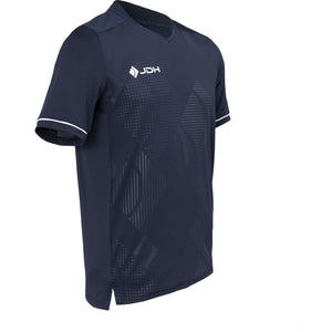 Zijaanzicht van het donkerblauwe JDH T-Shirt Carbon Pro met split in de onderzoom