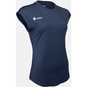 Schuin vooraanzicht van het donkerblauwe JDH W Performance T-Shirt met wit logo