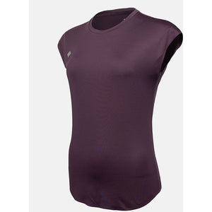Schuin achteraanzicht van het aubergine JDH W Performance T-Shirt met kapmouw