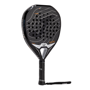 Joma Blast Pro Hrd 2026 padelracket schuin vooraanzicht, hybridevorm in zwart