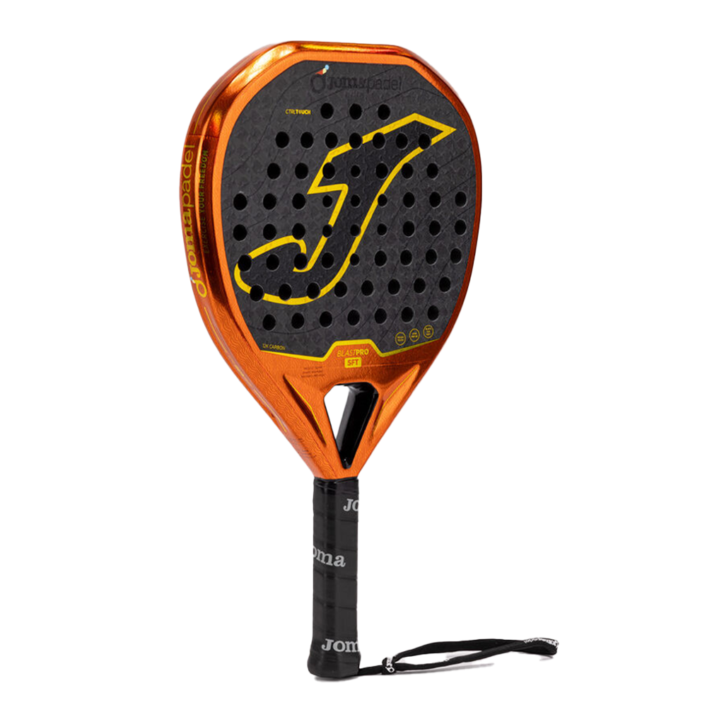 Joma Blast Pro Sft 2026 padelracket schuin vooraanzicht, hybridevorm in oranje