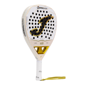 Joma Slam Pro Iconic 2026 padelracket schuin vooraanzicht, druppelvorm in wit