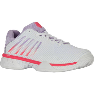 Schuin zijaanzicht van de witte K-Swiss Hypercourt Express 2 Clay W met roze rand