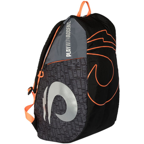 Zijaanzicht van de zwarte Lok One racketbag met oranje accenten en grijs logo op de flank