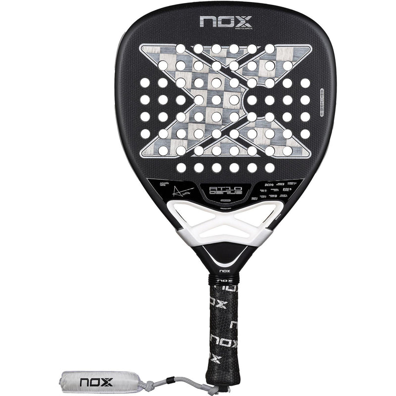 NOX At10 Genius Attack 18K 2026 padelracket in zwart met zilver, vooraanzicht