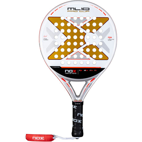 NOX ML10 Pro Cup Coorp 2025 padelracket in wit met goud en rood, vooraanzicht