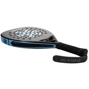 Osaka Pro Tour LTD Power Silver Lake Blue liggend met zwarte grip en polsband