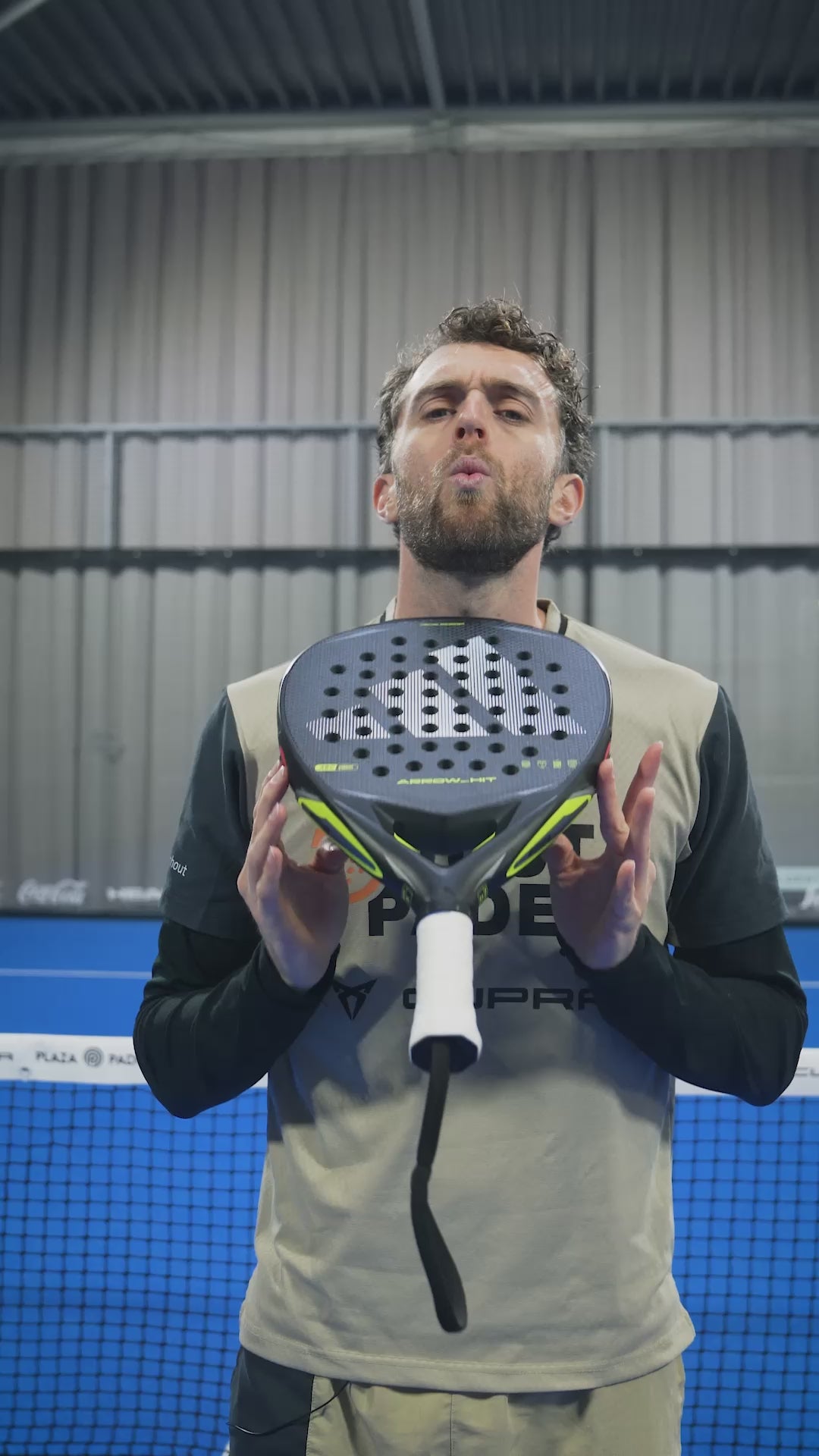 Adidas Arrow Hit 2026