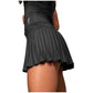 Detail van de zwarte RS Women Court plisserok met plooien en tailleband