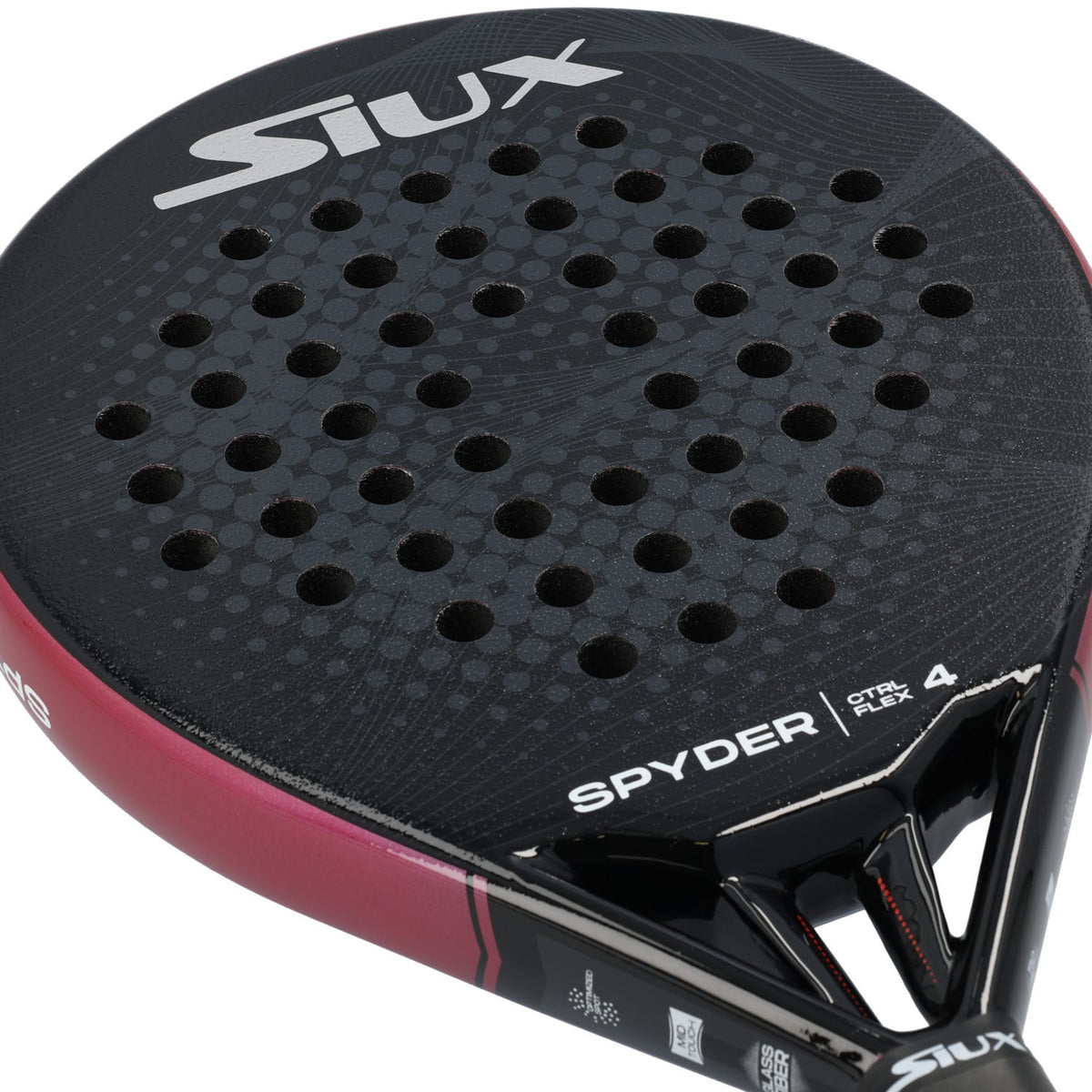 Close-up van het zwarte slagvlak van het Siux Spyder Control 4 met SPYDER-opdruk