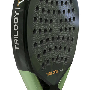 Close-up van het slagvlak van het Siux Trilogy Pro 5 met opdruk TRILOGY PRO 5