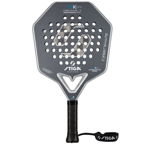 Stiga Cybershape 18K Hard 2 padelracket in donkergrijs met hoekige kop, vooraanzicht
