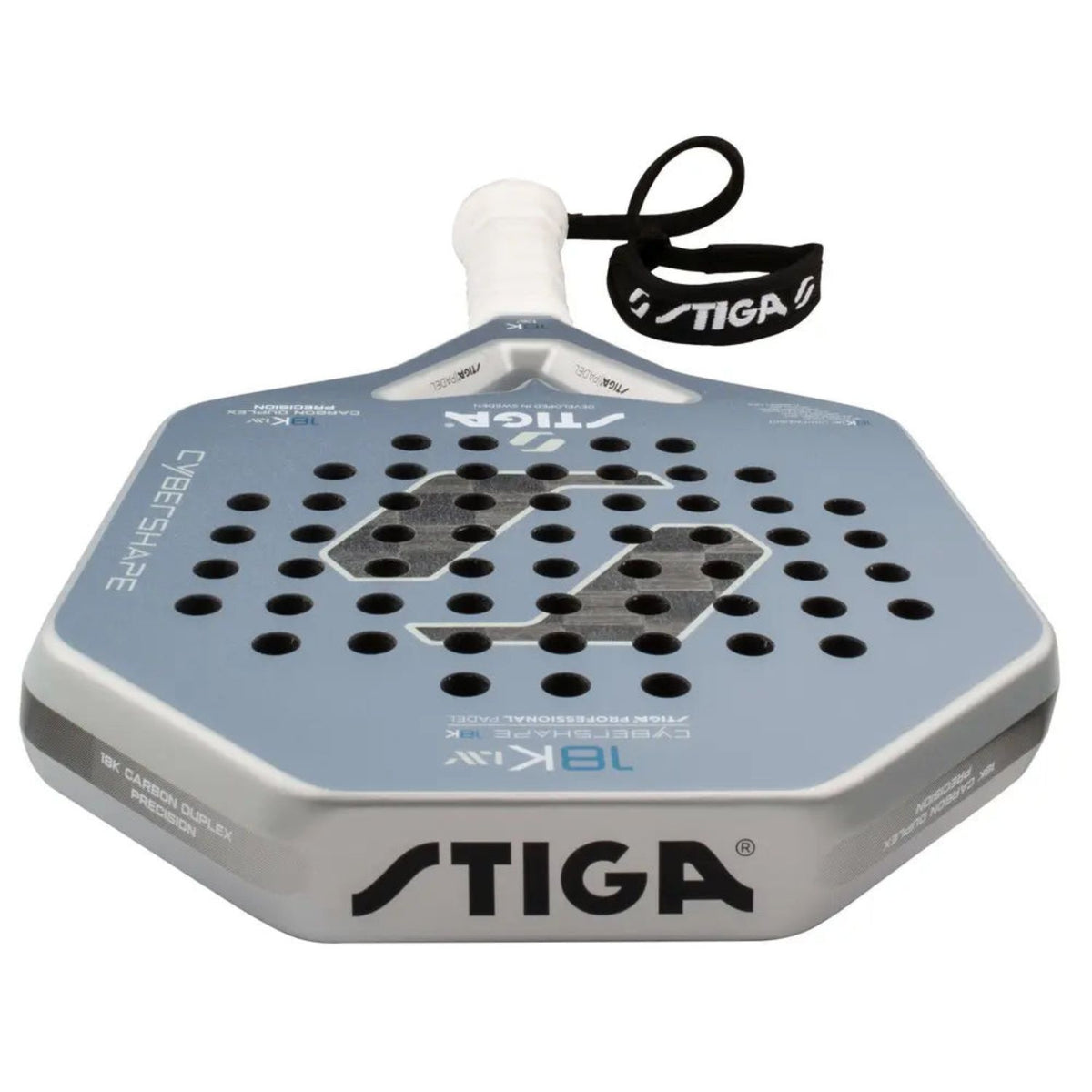 Bovenaanzicht van de Stiga Cybershape 18K LW2 met STIGA-logo op zilveren framerand