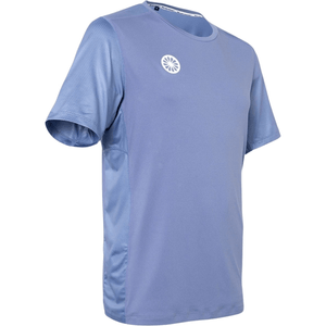 Schuin vooraanzicht van het lavendelblauwe Kadiri herenshirt van Indian Maharadja met borstlogo