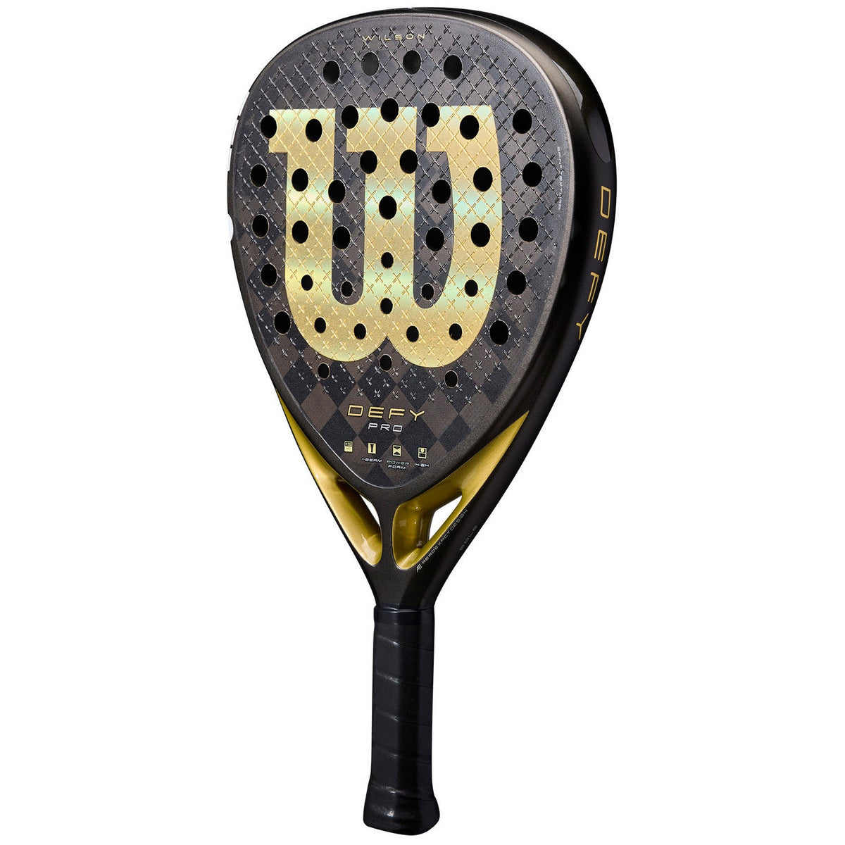 Achterzijde van het Wilson Defy Pro V1 padelracket in zwart met goud W-logo
